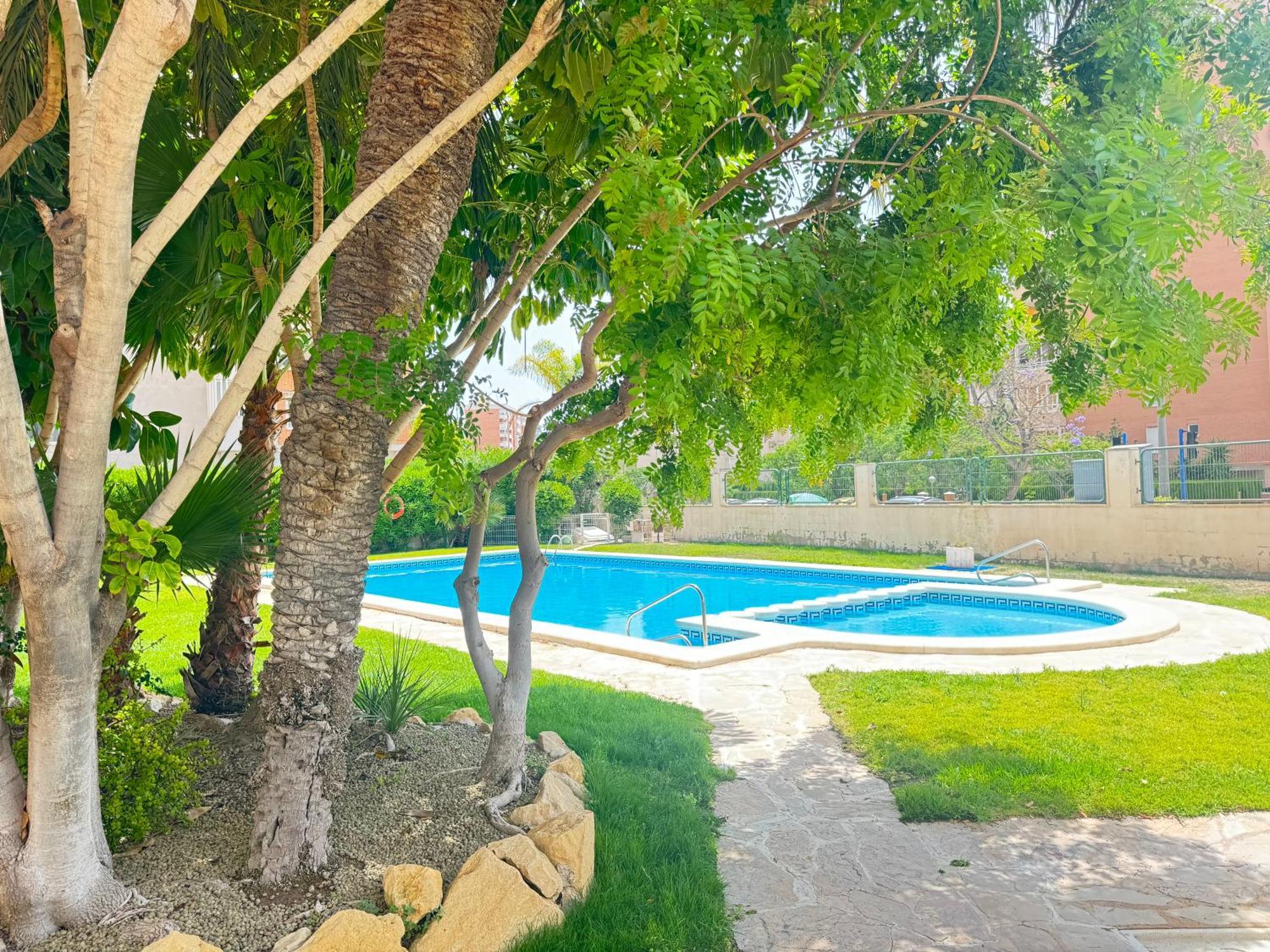 Estudio Con Piscina Alicante Exterior foto